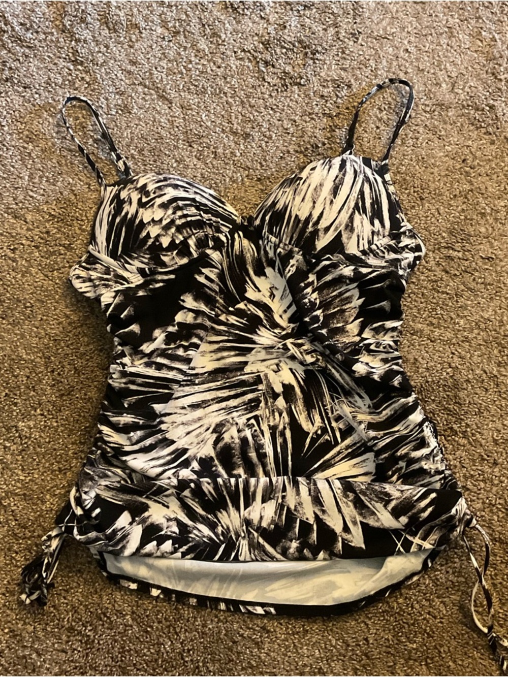 Love Your Assets Spanx Swimsuit Tankini Top Only L